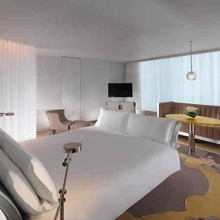 Hotel Sanderson