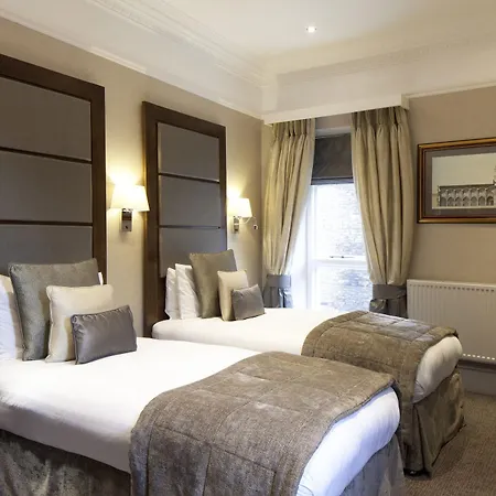 Hotel Gem Strathmore
