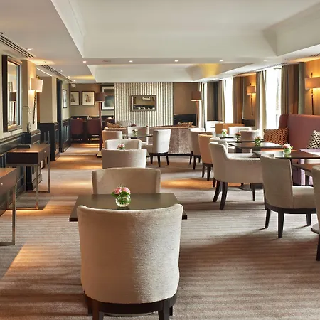 Hyatt Regency - The Churchill Otel 5*