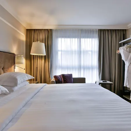 Hyatt Regency - The Churchill