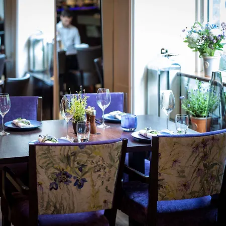 Otel Hyatt Regency - The Churchill 5*