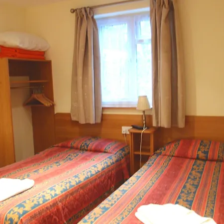 Hotell 65 London