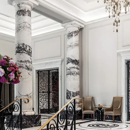 The Langham Hotel 5*