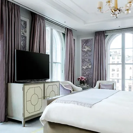 The Langham Hotel 5*