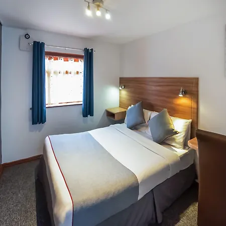 Arinza Hotel, London Hotel 3*
