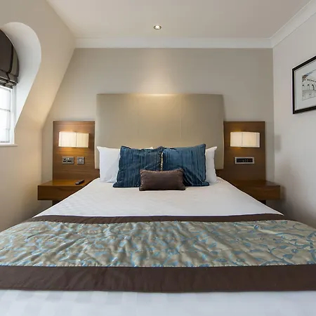 Thistle Piccadilly 4*
