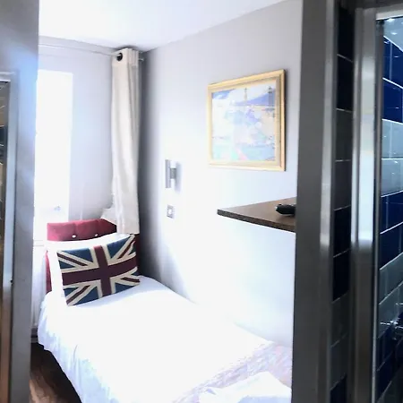 Hotel New Dawn