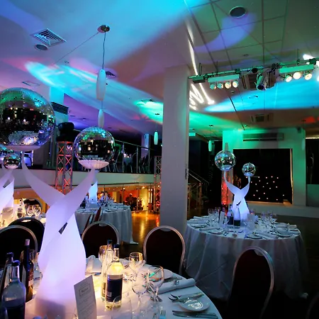 Holiday Camden Lock By Ihg Отель 4*