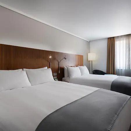 Отель Holiday Camden Lock By Ihg