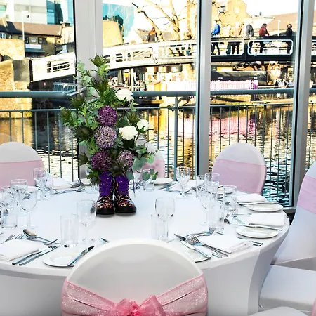 Отель Holiday Camden Lock By Ihg 4*