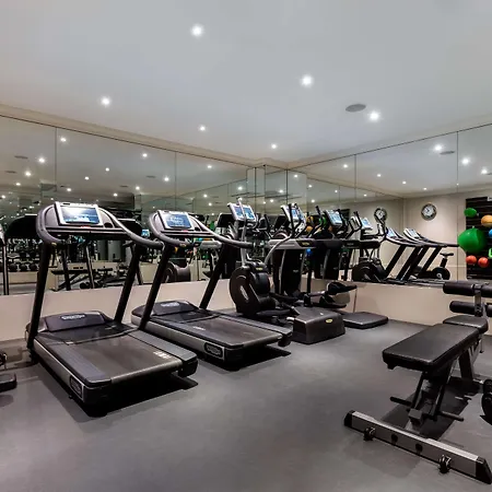 Hotel Radisson Blu Hotel, Mercer Street 5*