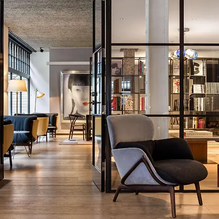 מלון Radisson Blu Hotel, Mercer Street 5*