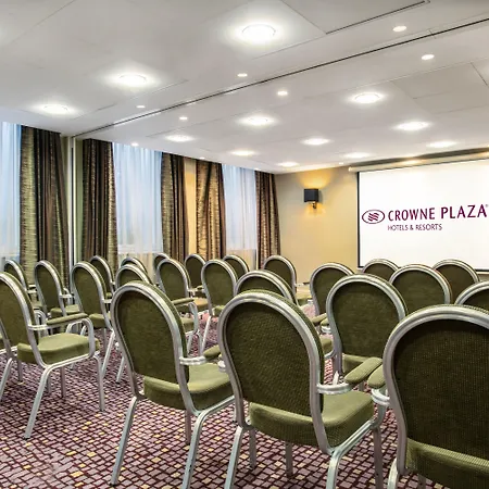 Crowne Plaza London By Ihg Hotel Ealing