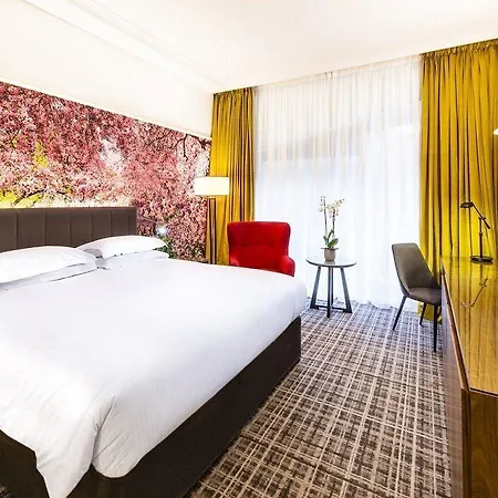 Hotel Millennium And Conference Centre Gloucester London