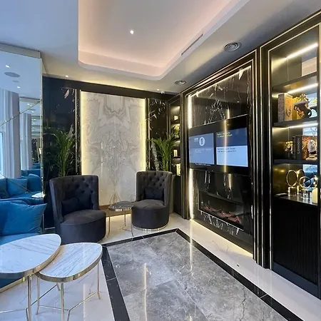 Hotel Oxford 3*