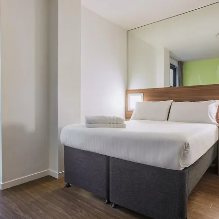 Hotel Point A Paddington 3*