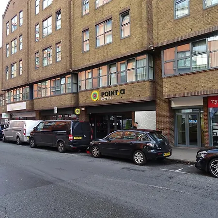 Point A Paddington Hotel