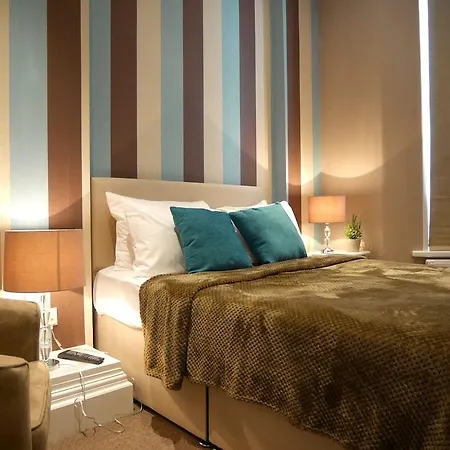 Hotel Ravna Gora Londra