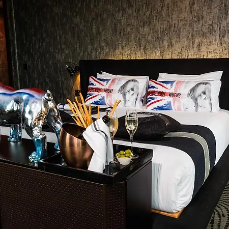 The Megaro - Kings Cross St Pancras, 5* Londýn
