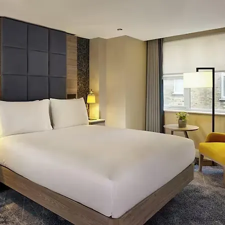 Doubletree By Hilton - West End Szálloda London