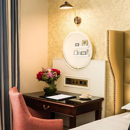 The Bailey's Kensington Hotel 4*