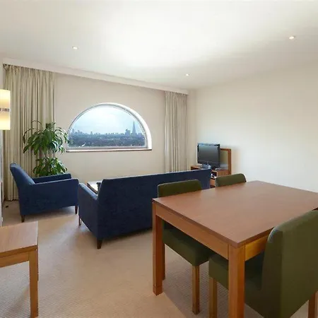 Canary Riverside Plaza Hotel London