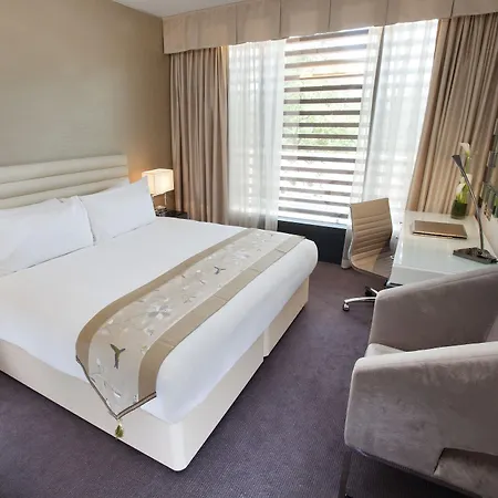 Dorsett Shepherds Bush Hotel