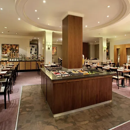 Hotel Hilton Euston 4*