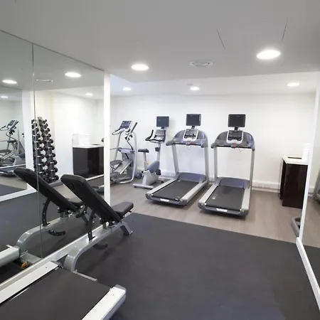 Dorsett Shepherds Bush Hotel