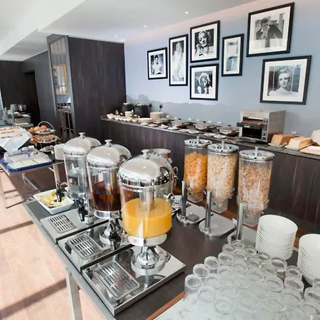 Dorsett Shepherds Bush Hotel 4*
