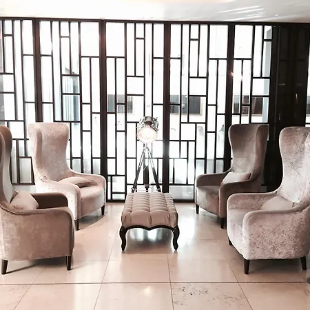 Dorsett Shepherds Bush 4*