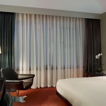 Park Plaza Westminster Bridge