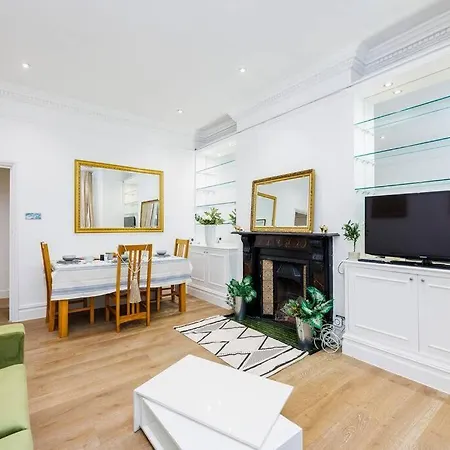 Pimlico Riverside- Amazing 1 Bed لندن