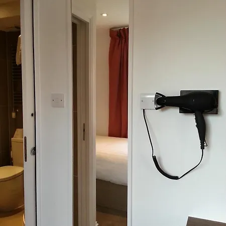 Hotell Chelsea 3*