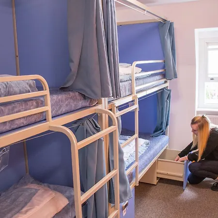 Smart Hyde Park Hostel *