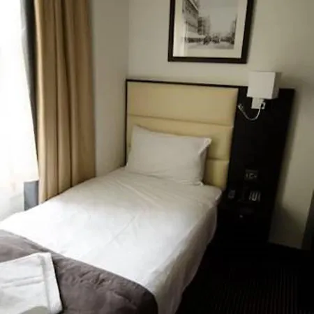 Hotel Edward Paddington 3*