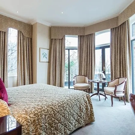 The Petersham Отель 4*