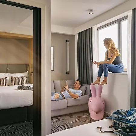 Assembly Leicester Square 3* Londyn