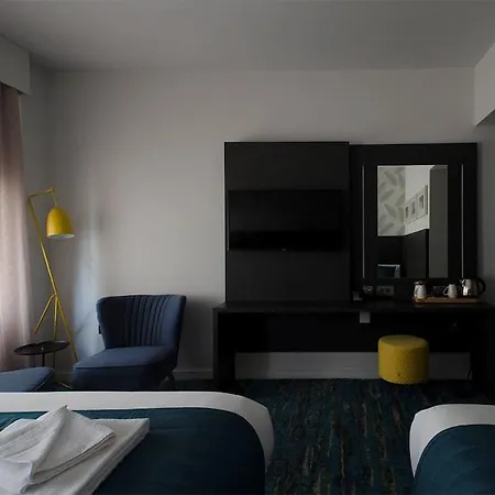 K Kensington Hotel