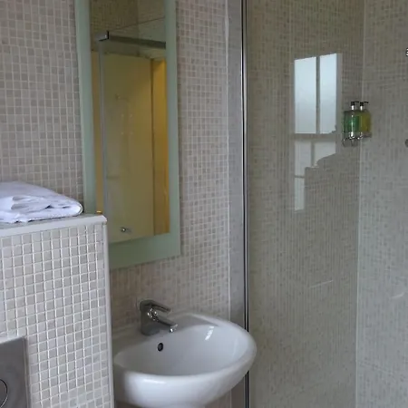 Hotel Americana 3*