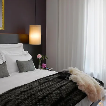 South Place 5*