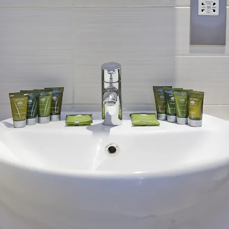 Saco Fleet Street, Crane Court Apartment London