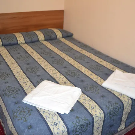 Otel The House On Warwick Londra