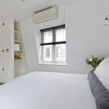 Saco Fleet Street, Crane Court Apartment