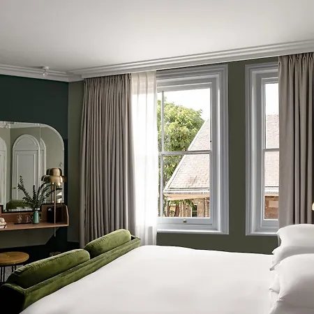 Henrietta Experimental 4* Londres