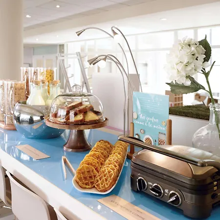 Novotel London Heathrow Airport T1 T2 And T3 Hotel 4*
