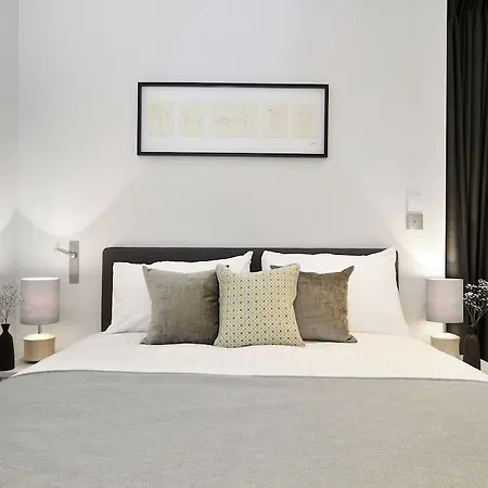 Aparthotel Queensgate Court