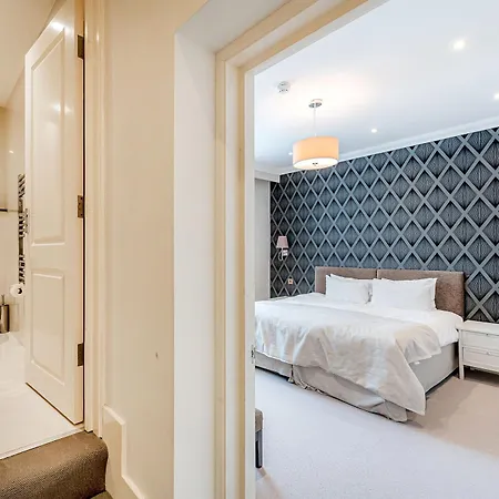 Ashburn Court Aparthotel Londen