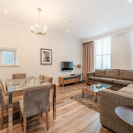 Ashburn Court Londen