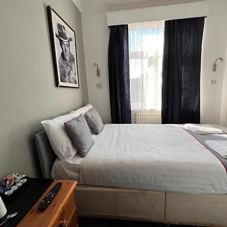 Hotel Apollo Kings Cross London